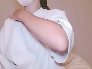 Stripchat Free Porn Cam of _hina_chan_