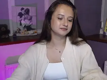 Stripchat Live Sex Cam of Caramel_bunny
