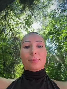 Stripchat Free Porn Cam of Wonder_Kari