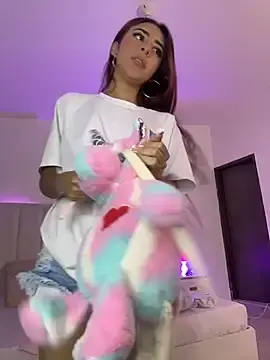 Stripchat Live Sex of Mirandaa_Rogers