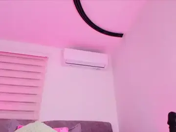 Stripchat Free Porn Cam of lu_mystic