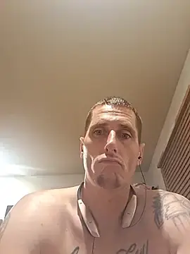 Stripchat Live Sex of majestic4u