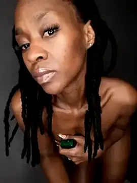 Stripchat Adult Webcam of chocolatehotwife