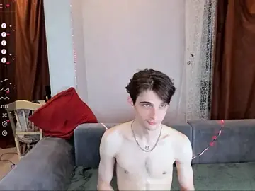 Stripchat Live Sex Cam of Aaron_Boom