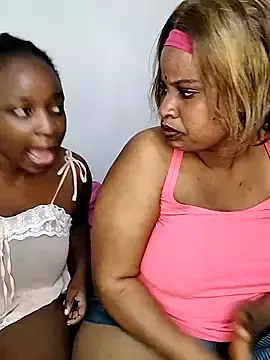 Stripchat Watch Live Sex Cams of JuicyHoney_01