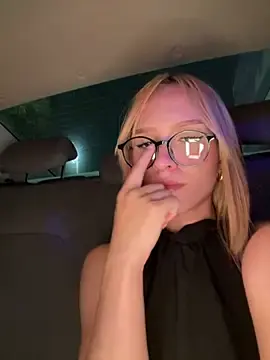 Stripchat Free Porn Cam of Lucy_lu01