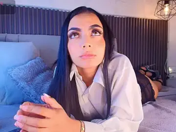 Stripchat Free Porn Cam of SHANONCLARK