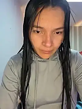 Stripchat Free Live Porn of _shantal_smith
