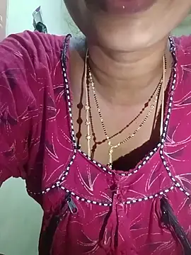 Stripchat Sex Cam of Kavya5500