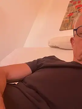 Stripchat Live Sex of Frank22xx