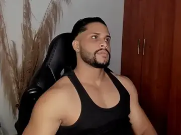 Stripchat Live Sex Cam of Pier_Simons
