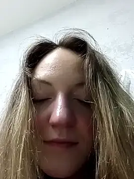 Stripchat Live Porn of KattyLuuu