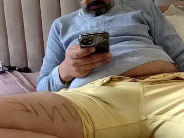 Stripchat Adult Webcam of CaiBull