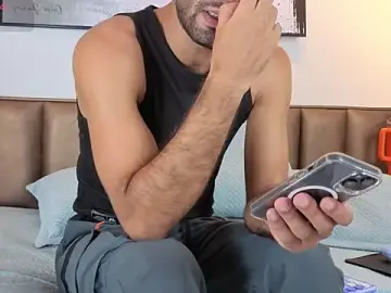 Stripchat Adult Webcam of Ethan__Walker