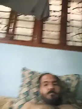 Stripchat Live Sex of Hairy_hunk32