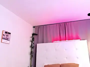 Stripchat Watch Live Sex Cams of Briian__