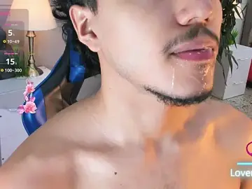 Stripchat Watch Live Sex Cams of kai_storn
