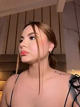 Stripchat Private Sex Chat of Beella1_