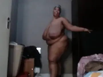 Stripchat Adult Webcam of Lovelyboobs01