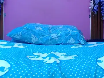 Stripchat Nude Webcam of skinnybarbie022