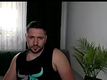 Stripchat Adult Webcam of Gold_Alpha_Boy