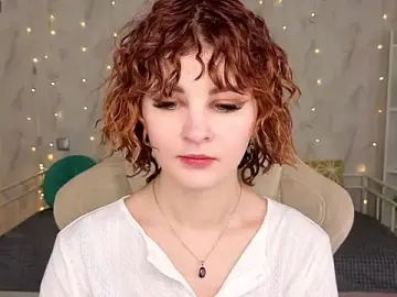 Stripchat Private Sex Chat of Kira__Fluffy