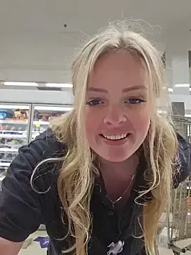 Stripchat Live Sex of Bridgette03
