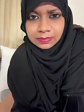 Stripchat Free Live Porn of Mashuqqa_Forever