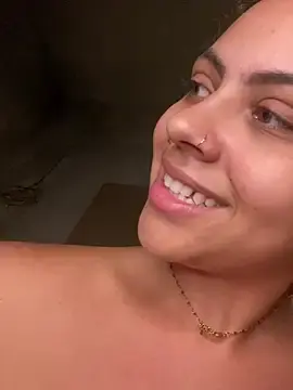 Stripchat Free Porn Cam of Chloe_Leaozinho