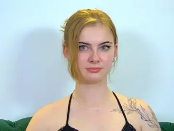 Stripchat Nude Webcam of NicoleNorton