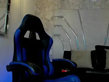 Stripchat Best live sex cam show of MAXTHOMSON