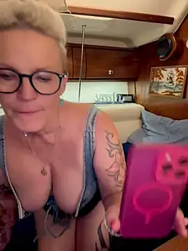 Stripchat Sex Cam of German_Milf