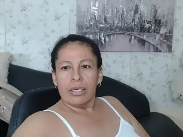 Stripchat Watch Live Sex Cams of mature_martina