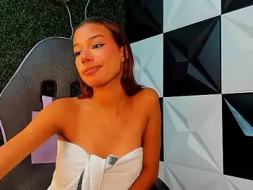 Stripchat Sex Cam of stefanny_vv