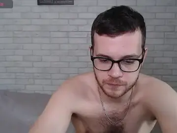 Stripchat Sex Cam of Alexxx_horny