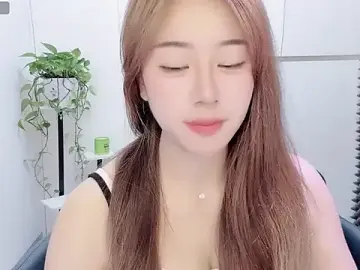 Stripchat Watch Live Sex Cams of Baixi-01