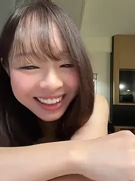 Stripchat Watch Live Sex Cams of HappySadGirl
