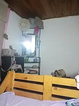 Stripchat Free Porn Cam of KATYGONZALEZ