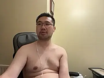 Stripchat Free Porn Cam of jasonryu2025