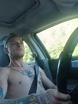Stripchat Free Porn Cam of selfmadestud