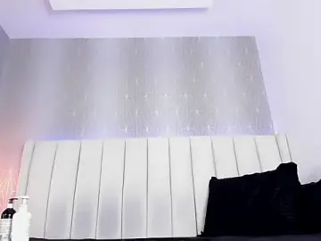 Stripchat Best Webcam of Mia-Medina