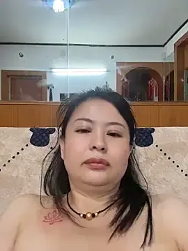 Stripchat Watch Live Sex Cams of xxiaxia-2026