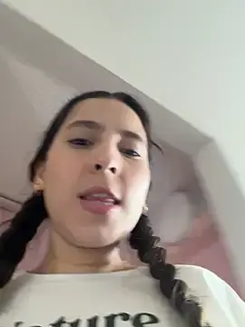 Stripchat Sex Chat of LittleDoll___