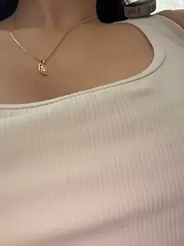 Stripchat Nude Webcam of LittleDoll___