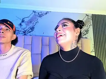 Stripchat Live Sex Cam of candyandmarilyn
