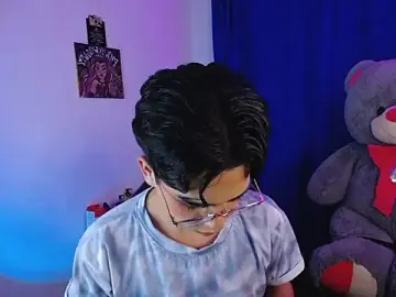Stripchat Free Porn Cam of OwenBluee