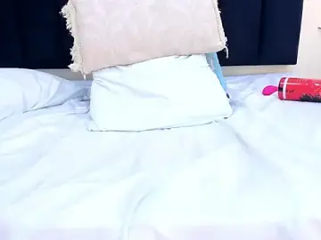 Stripchat Sex Cam of mayaevansmg