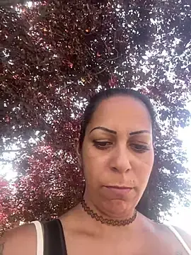 Stripchat Live Porn of wildfarmbabe