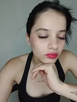 Stripchat Nude Webcam of franchezkacarsonn