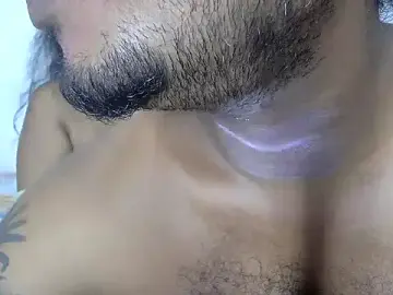 Stripchat Free Porn Cam of AraNDissNaughtyJolly